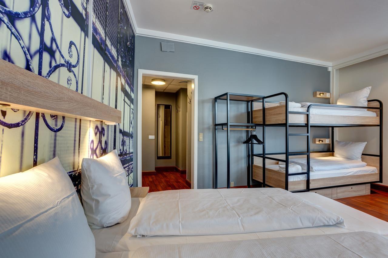 Sechsbettzimmer